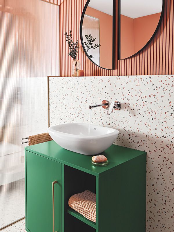 Badewanne klein freistehend: Luxus und Raumökonomie vereint () Badewanne klein freistehend: Luxus und Raumökonomie vereint
